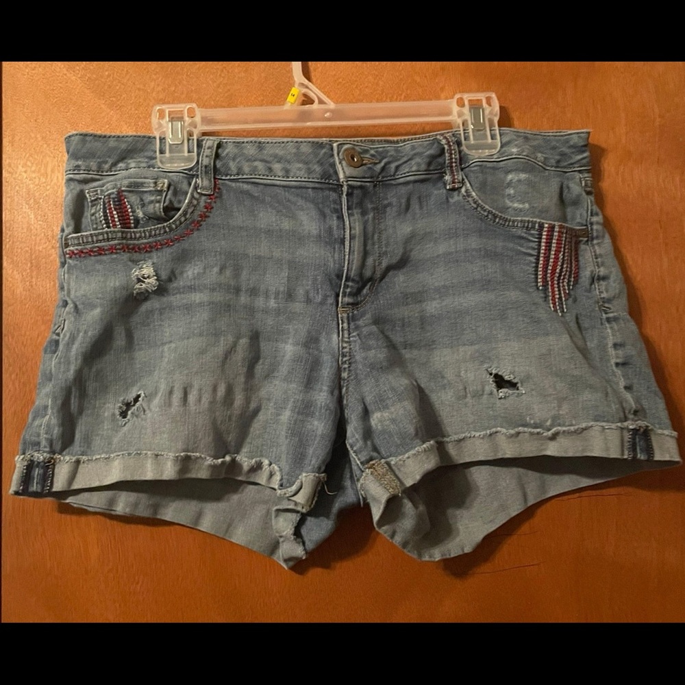 Arizona Jean Shorts